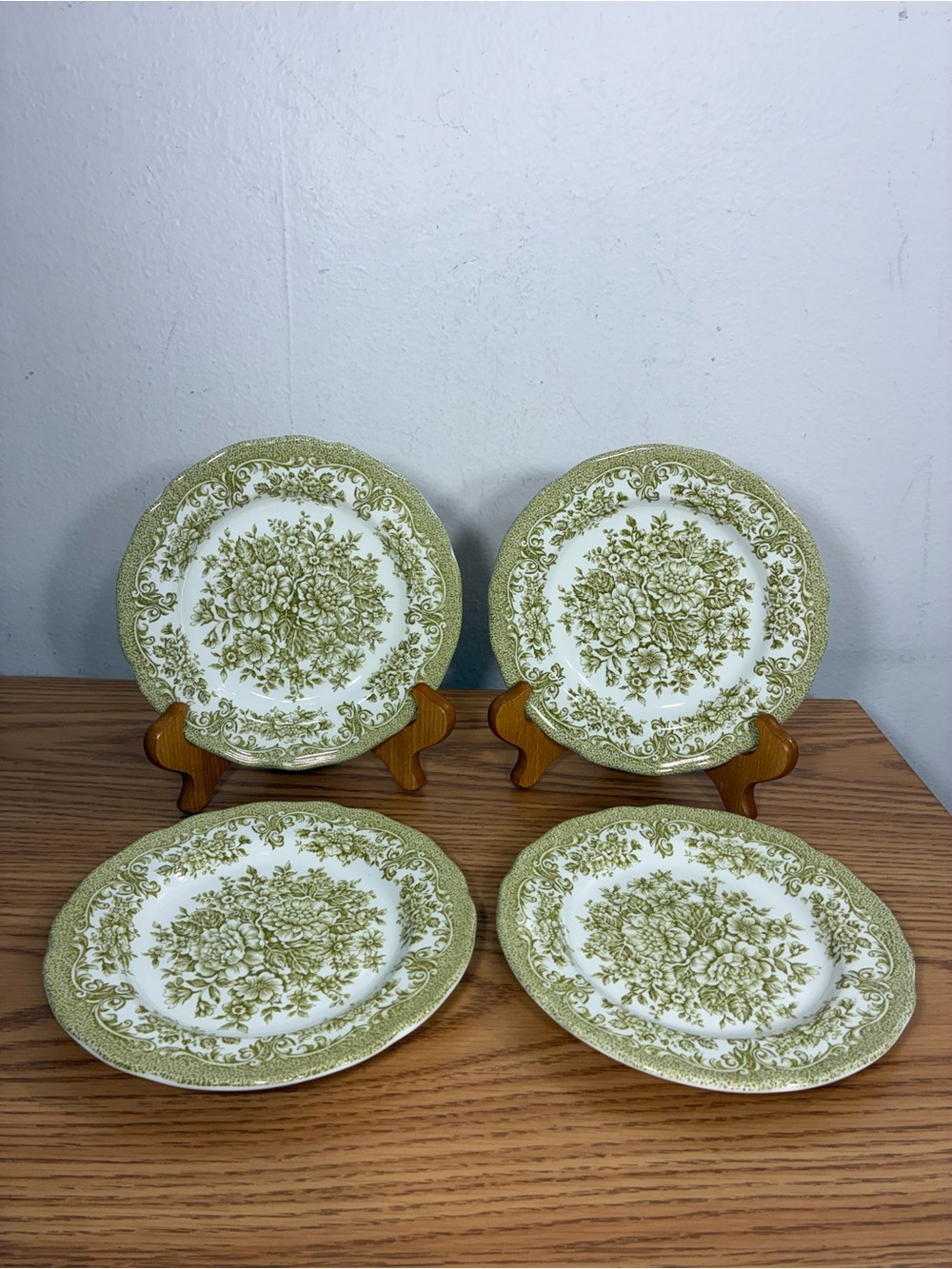 J&G Meakin Avondale Ironstone Bread/Dessert Plates - Set of 4